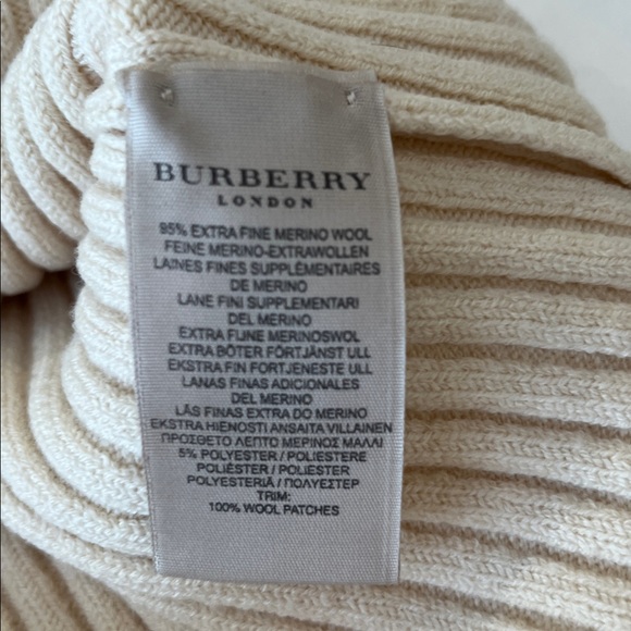 Burberry Cream Ribbed Turtleneck Sweater - Picture 2 of 8